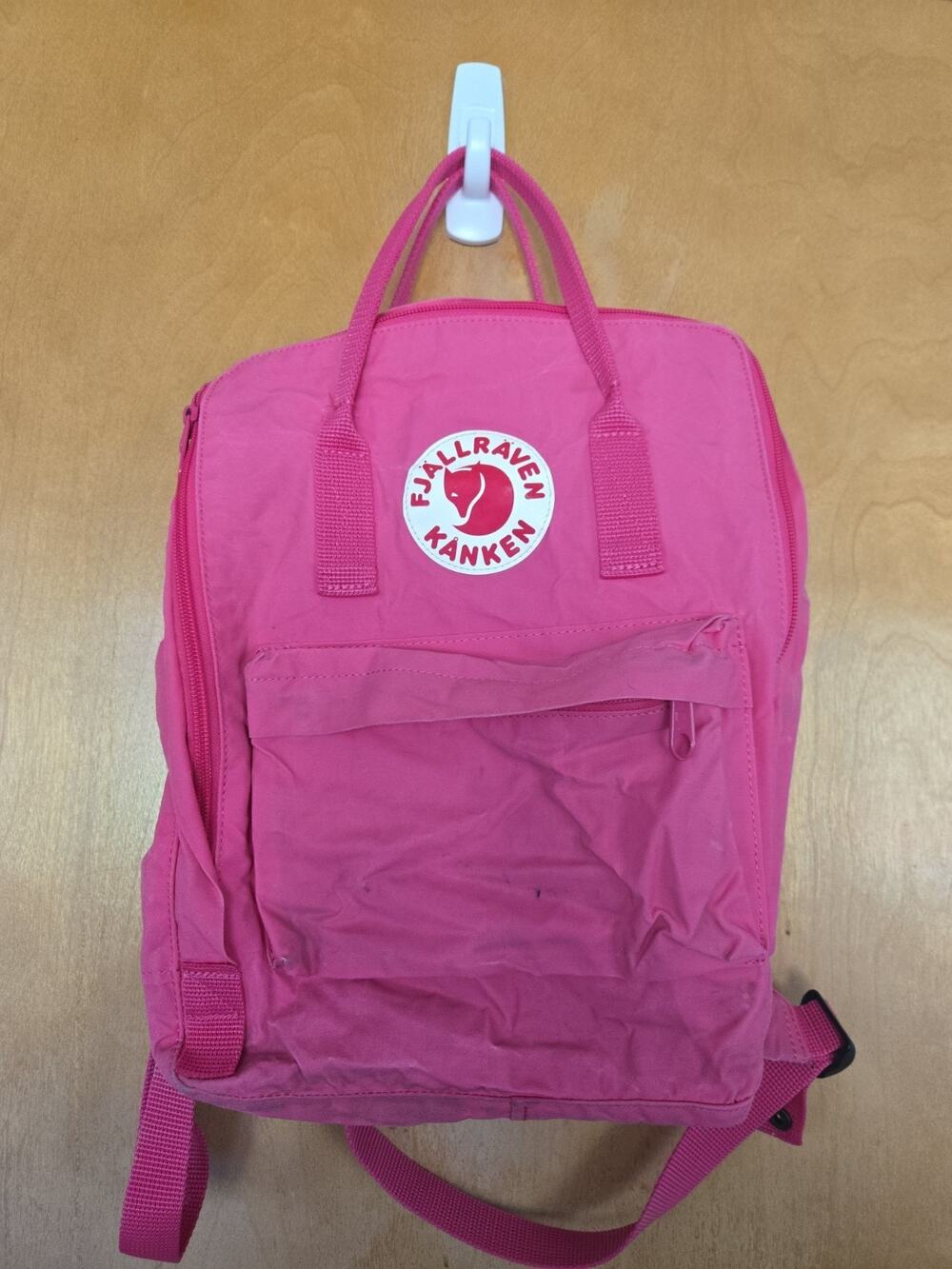 Fjallraven Kanken Classic Backpack In Pink